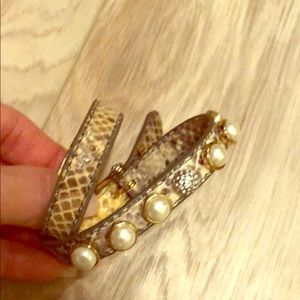 Henri Bendel bracelet